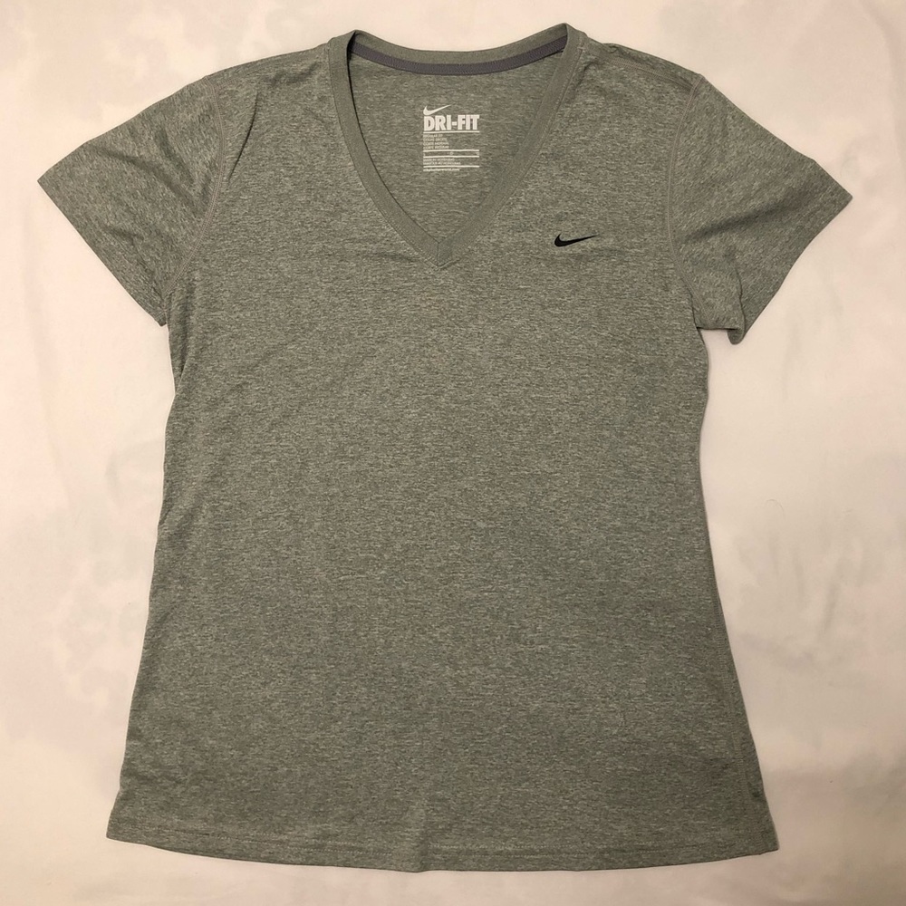 Woman’s Nike Dri-Fit Shirt Large